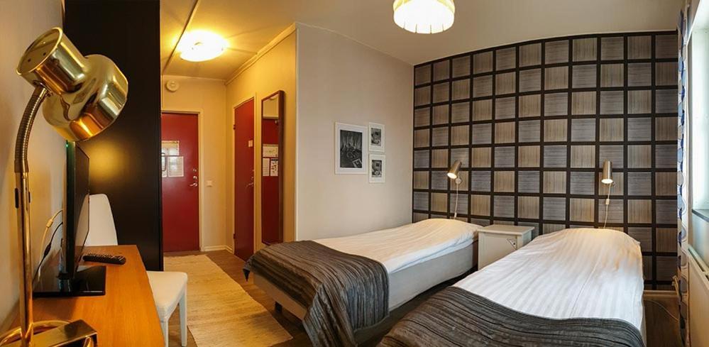 הפרנדה Svefi Vandrarhem - Hostel מראה חיצוני תמונה