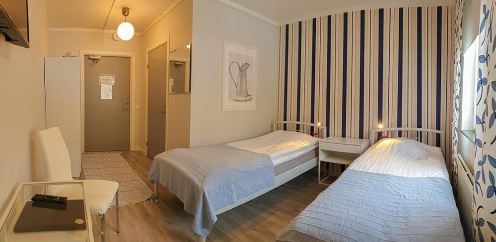 הפרנדה Svefi Vandrarhem - Hostel מראה חיצוני תמונה