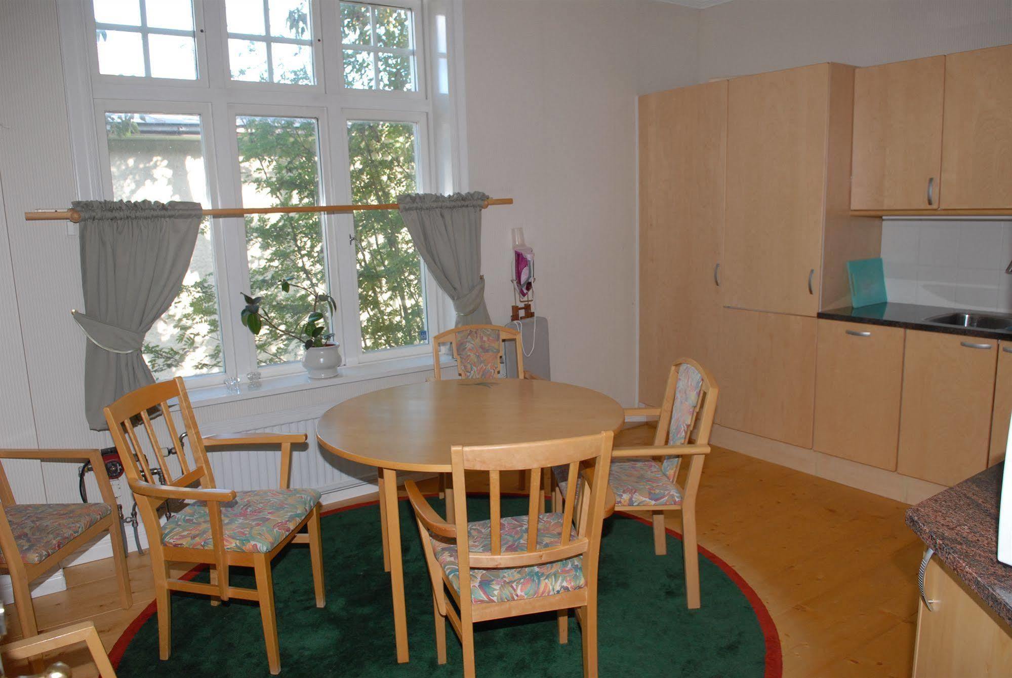 הפרנדה Svefi Vandrarhem - Hostel מראה חיצוני תמונה
